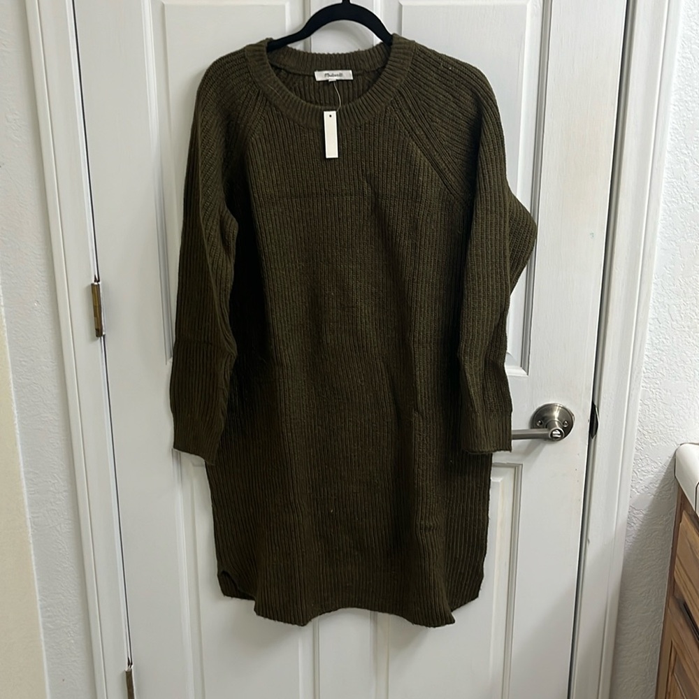 BRAND NEW Madewell Olive Green knitted Dress
